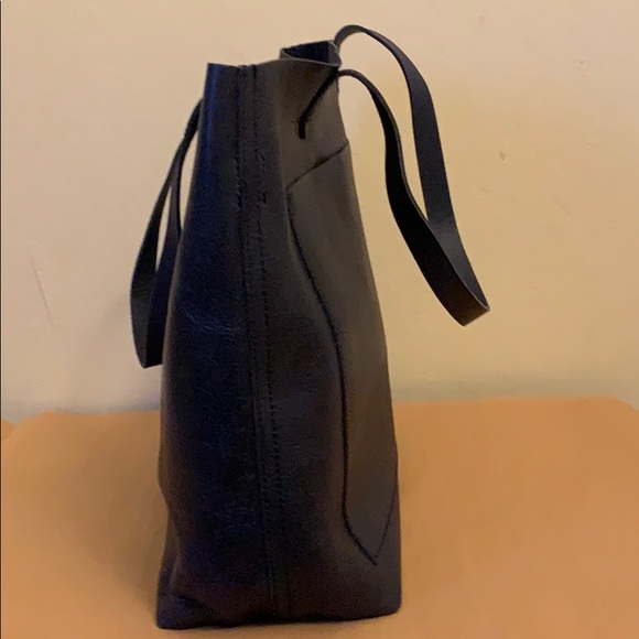 Madewell The Medium Transport Tote - Picture 5 of 8